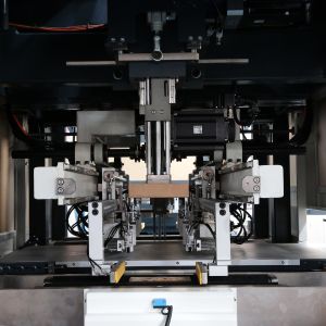 Pneumatic Rigid Sweet Box Making Machine 15 - 40pcs/min