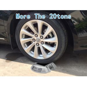 Solar Dock Lights 2-Pack White Aluminum Suitable for Marine Docks Working Temp