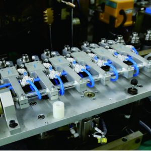 CE Automatic pet bottle blow moulding machine for hot filling liquid food