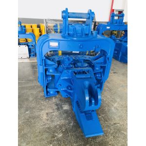 Blue Color Photovoltaic Pile Driver High Configurationby Hydraulic Motor