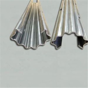 Galvanized Steel 2.0mm 8FT Vineyard Fence Posts