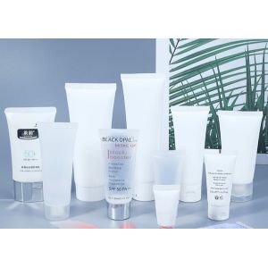 5 - 500ml White Cosmetic Bottles Plastic Tube Material For Shampoo