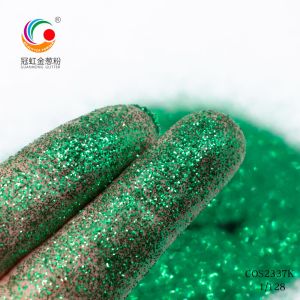 Cosmetic Grade Glitter Holographic Lip Gloss Face PET Pigment Customized