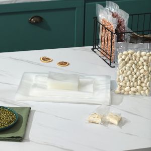 China 17 Mil 420 Microns Frozen Food Packaging Film Rolls on sale