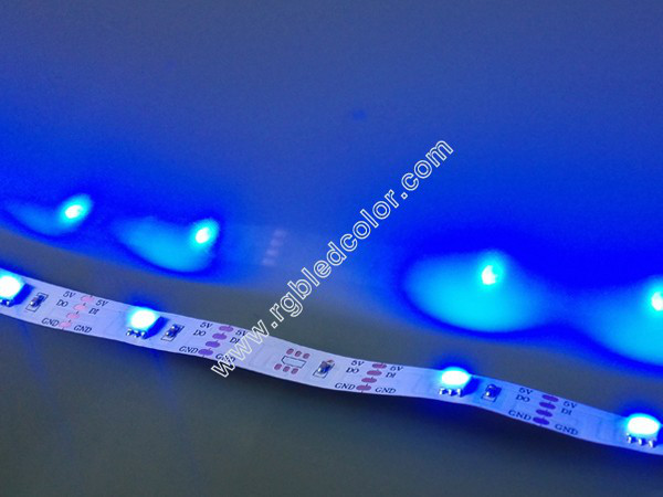 Buy sk6822 smart led continue signal transfer with one dead led at wholesale prices