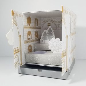 Dustproof Foldable Magnetic Gift Box , Antiwear Cardboard Box With Magnetic