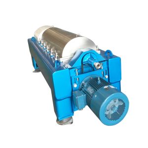 Poultry Wastewater Automatic Decanter Centrifuges Horizontal Structure