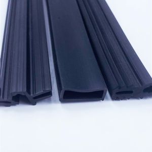High Durability Automotive Rubber Seal Flexible With Self Adhesive Backing