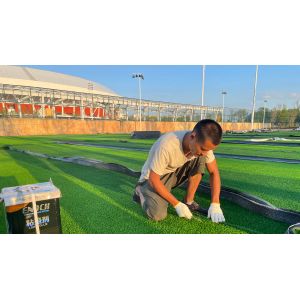 Rubber Granules / Quartz Sand Artifical Football Pitches Weaving Technique Dtex