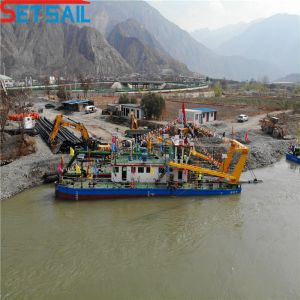 Cutter Suction Sand Ship with Diesel Engine and Cutter Head Diameter from 1000