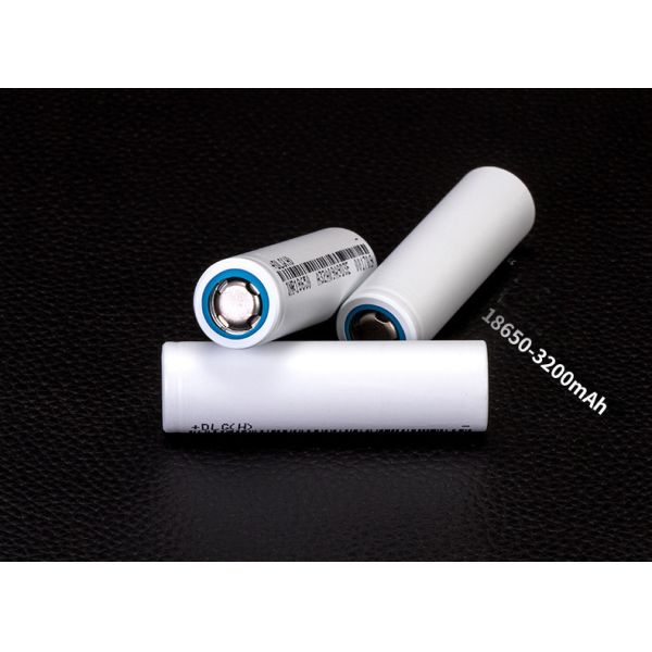 6.4A 3200mAh 18650 Lithium Ion 3.7 V Battery 18650 Cylindrical Cell