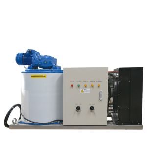 China Icemedal 1000 Kg Commercial Flake Ice making Machine For Fish Boat on sale