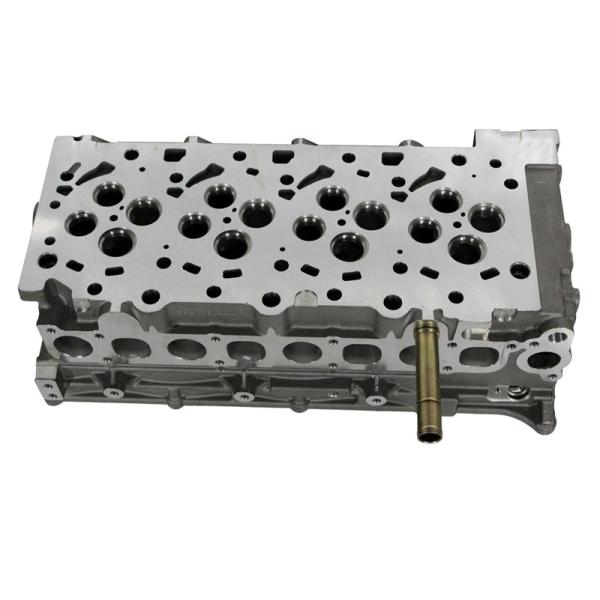 Brand New Cylinder Head Replacement For Hyundai D4CB Diesel Engine