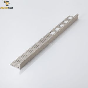 China Tile Transition Strips Metal Tile Trims 8mm Black Aluminium 6065 on sale