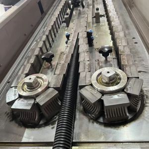 China 10mm-50mm Diameter Single Wall Corrugated Pipe Machine With 3 Cooling Zones And PLC Control System on sale