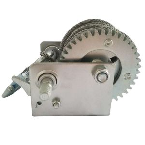 Light Weight Small Manual Hand Winch With Soft Rubber Handle 800lbs