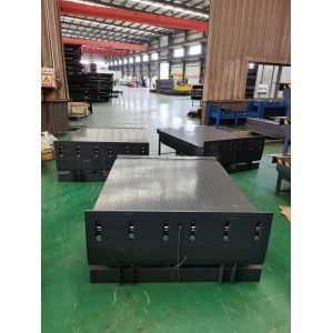 Hydraulic Loading Dock Leveler With Roll Off Stop Lip 120mm Safety Barrier.