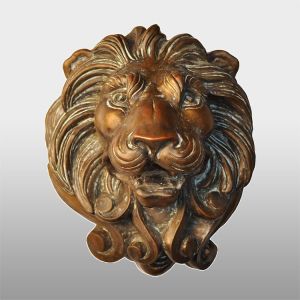 18 Inch Height Rusted Lion Face Sculpture Unique Cast Iron