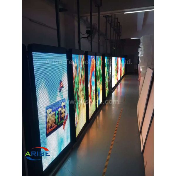 P4,P5,P6,P8,Street Light Pole LED Display,ariseled.com,Street pole advertise HD led displa