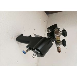 Double Piston Polyurea Spray Gun Small Size With Manual Switch Valve