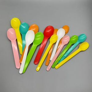 Disposable PP Plastic Tiny Tasters Spoons Catering Spoons Plastic Tableware