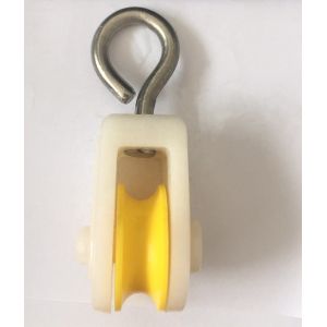 China Hen Water Drinker Plastic SS Pulley Poultry Drinking Line Parts on sale