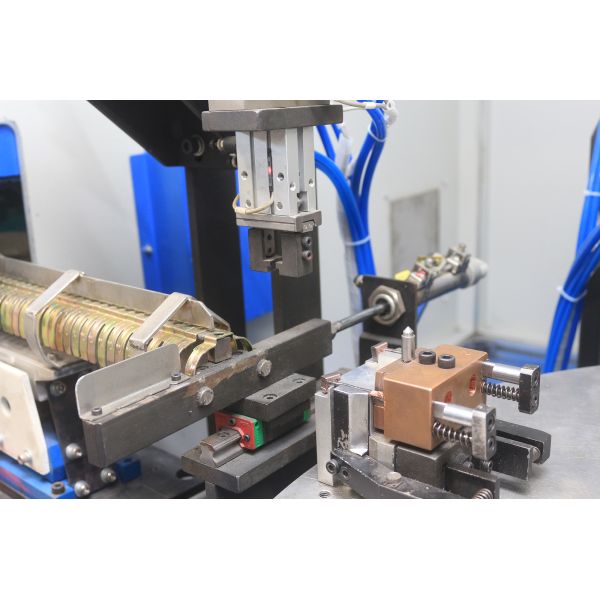 Carbon Brush AC Spot Automatic Welding Machine Copper Wire Projection Welder