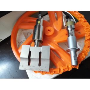 Food Cutting Machine High Power Ultrasound Transducer Anti-Temperature