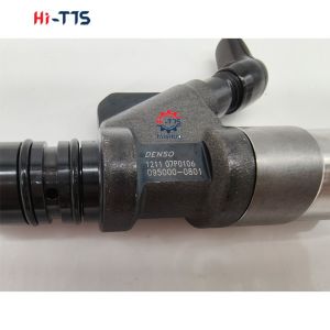 China Fuel Injector Assy Densos 095000-1211 6156-11-3300 for Komatsu S6D125 Engine on sale