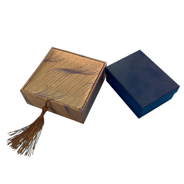 Wholesale Customized Luxury Satin Fabric Ring/Jewelry/Necklace Packaging Gift