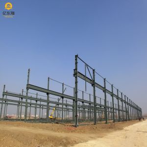 Pre Engineered Steel Warehouse Building with Sandwich Panel Cladding