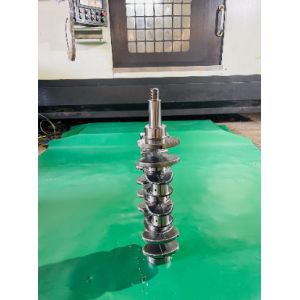 W04D Diesel Engine Spares Excavator Crankshaft 13411-1592