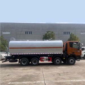 Foton 30000 Liters Sprinkler Water Sprayer Water Broswer