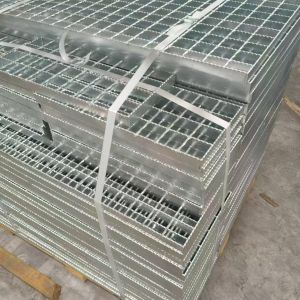 2mm Flat Bar Heavy Duty Galvanized Saw Tooth Steel Grating With 40mm Bearing Bar