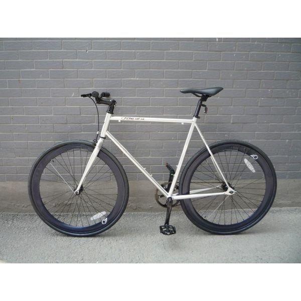 CE Approved Colorful Fixed Gear Bicycle Tire 700*23C/25C/28C KENDA Rim Material Aluminum