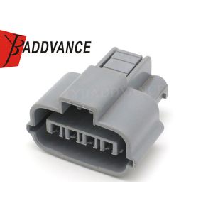 China 4 Pin Female Grey Electric Waterproof Connector with Terminals on sale