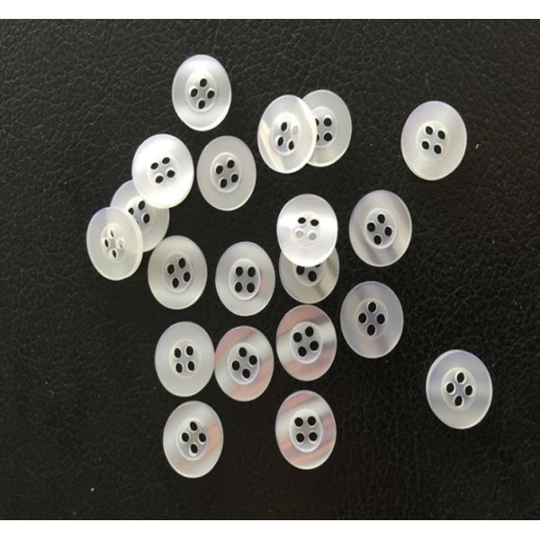 wholesale factory direct produce 2holes/4holes resin polyester shirt button