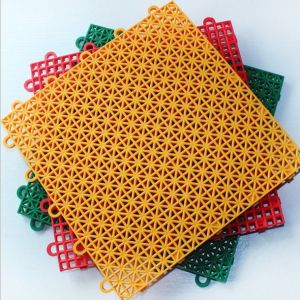 Suspended Hygienic Pp Interlocking Sports Flooring Green Futsal Court Plastic