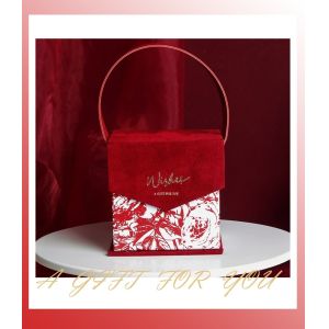 Rectangular Rigid Packaging Box With Handle And Magnetic Closure For Gift