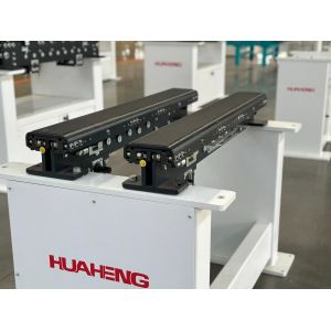 1300 X 1300 X 1200MM Pallet Telescopic Fork Single Motor Pallet Fork Truck Self