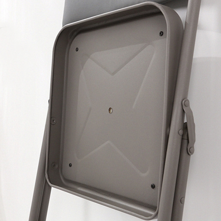 Park Stackable Folding PU Leather Matt Dining Chair for Events in Modern Design Style