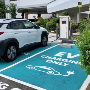 60KW Type 2 Floor-standing Charging Pile for Electric Cars Universal Charging