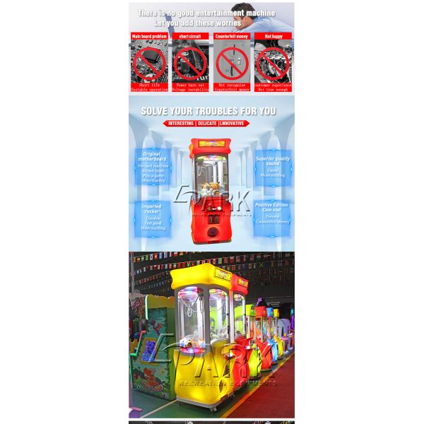 Amusement Park Gift Game Machine / Hardware Material Claw Crane Machine