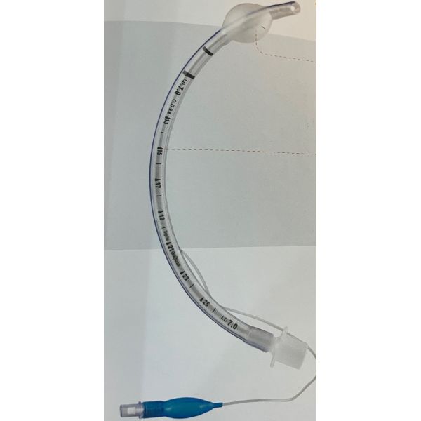 Plastic Cuffed Uncuffed Endotracheal Tube Low Profile With X Ray Oral Preformed