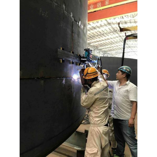 Arc Flexible Rails Track Welder for Oil Tank Construction in Africa and South America