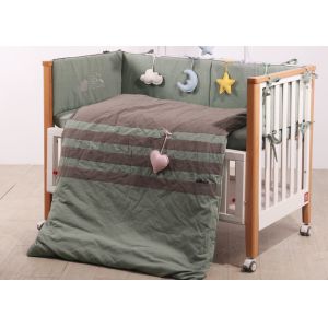 Moon / Stars Baby Crib Bedding Sets 5 Pcs Bed Reducer Size Customized