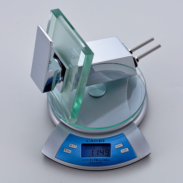 Modern Chrome One Handle Bathroom Faucets , Reusable Bathroom Vessel Faucets