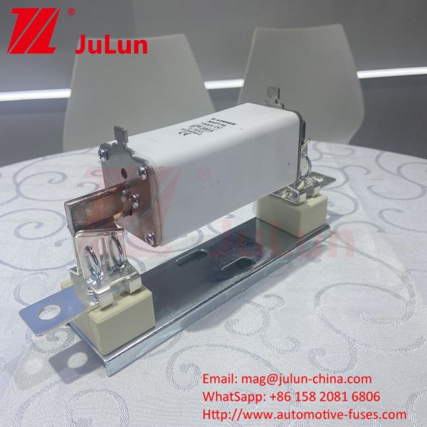 Buy Solar PV Fuses 1500Vdc 200A Solar Power Protection Devices at wholesale prices