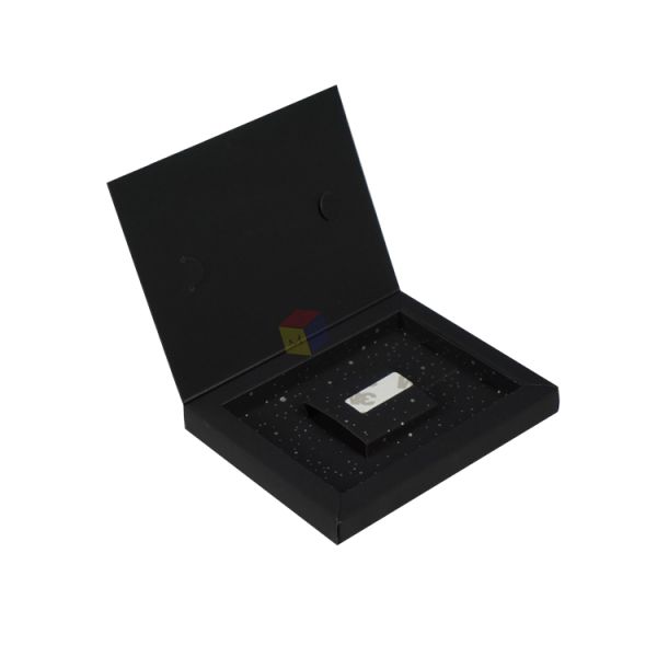 Custom Printed Logo Credit Business Card Box for Gift Packaging in 138 L *108 W *18 H mm