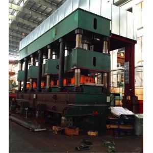 Heavy Duty Automotive Hydraulic Press Machine For Chassis Automated